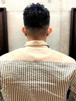 ３０代にオススメ！コンパクトフェードショート
