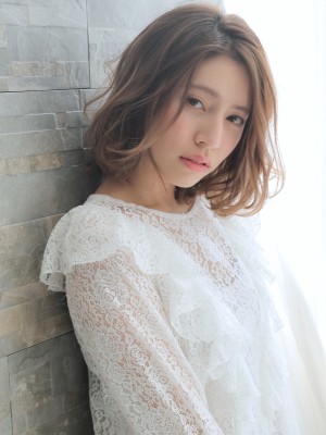 ツヤカラー明るめシナモンベージュ