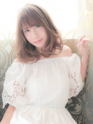 『La　Bess』美シルエット☆無造作ウェーブ