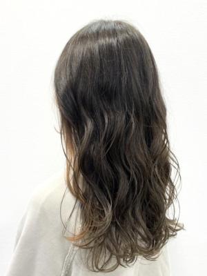 大人可愛い/シルキーベージュ/白髪ぼかし 大人可愛い/シルキーベージュ/白髪ぼかしのイメージ画像