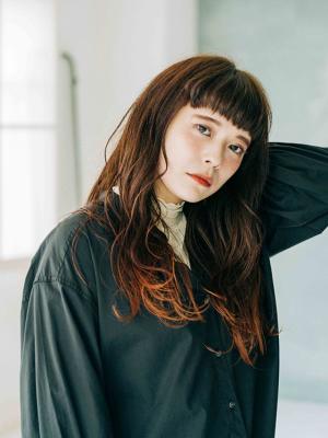 グラデーションロングヘア グラデーションロングヘアのイメージ画像