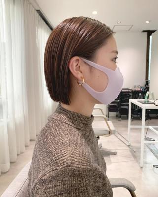 YOKE 切りっぱなし ぱっつん 耳かけ ボブ 