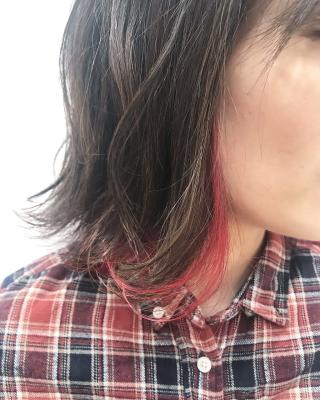 イヤリングカラー×レッド×くびれbob