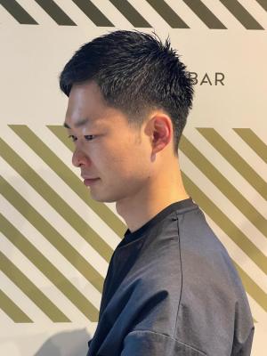 大人の刈り上げスタイル【BARBER-BAR】