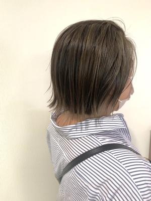 ハイライト/切りっぱなしボブ/ベージュカラー