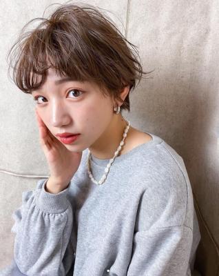 三軒茶屋_レディース_ショート_コテ巻き_パーマ_ハイトーン 三軒茶屋_レディース_ショート_コテ巻き_パーマ_ハイトーン