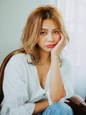 大人気☆バレイヤージュ