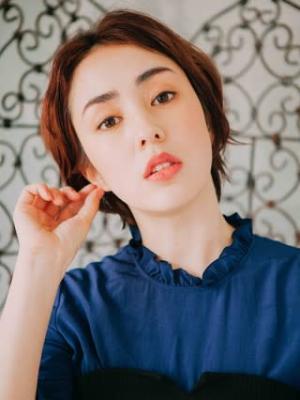 前髪なし大人ショート
