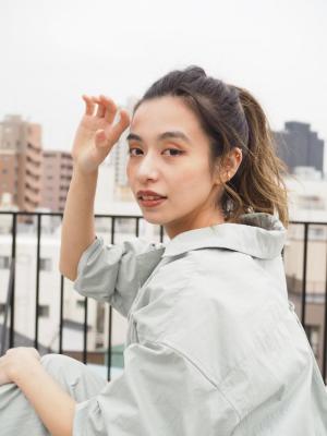 ポニテアレンジ ポニテアレンジのイメージ画像