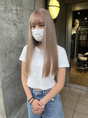 ブリーチカラー　ベージュ　グレージュ