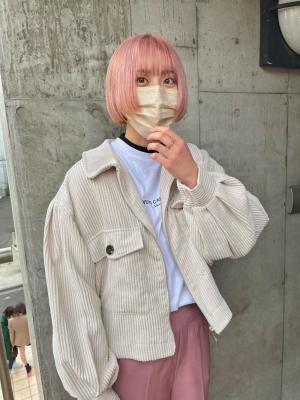 ピンクカラー　ピンクベージュ　ミニボブ　ウルフカット