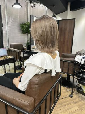 ミニボブ　ボブ　切りっぱなしボブ