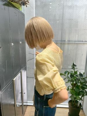 ミニボブ　ボブ　切りっぱなしボブ