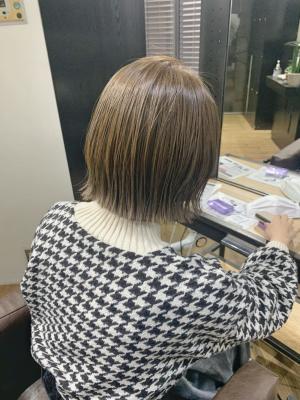 ミニボブ　ボブ　切りっぱなしボブ