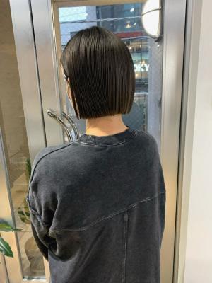 ミニボブ　ボブ　切りっぱなしボブ