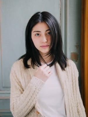 エッジの効いたレイヤースタイル