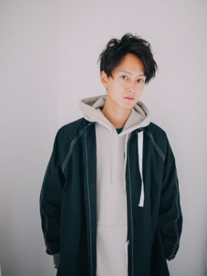 爽やかアップバングパーマ