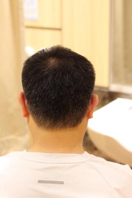 ビジネスマン ショートヘアー