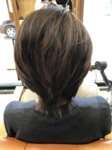 バックラインすっきりショート