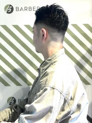 フェードスタイル【BARBER-BAR】