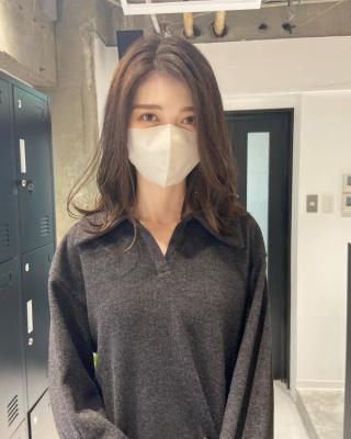 【mood】大人可愛い20代30代40代小顔レイヤーミディ