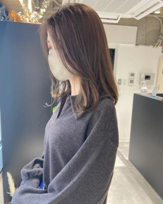 【mood】大人可愛い横顔美人小顔顔まわりレイヤー20代