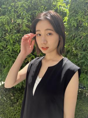 イヤリングカラー　インナーカラー　ハイライト