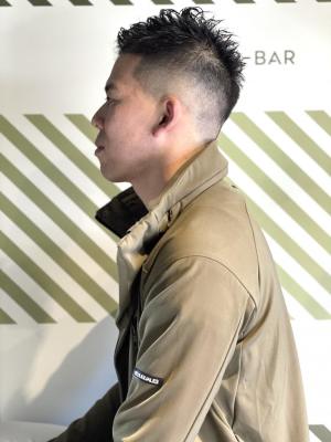 大人のフェードスタイル【BARBER-BAR】