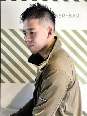 大人のフェードスタイル【BARBER-BAR】
