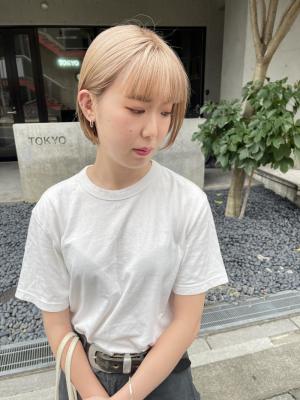 ホワイトベージュ