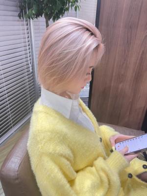 ホワイトグレージュ コンマヘア くすみブルー ダークアッシュ