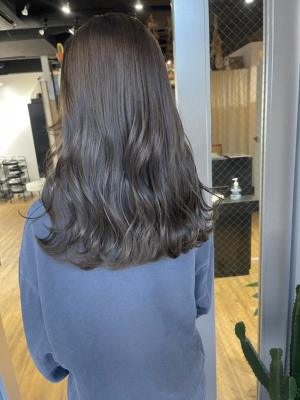 ホワイトグレージュ コンマヘア くすみブルー ダークアッシュ