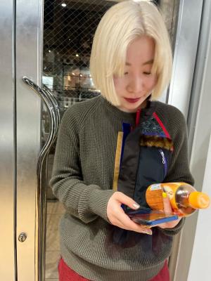 ボブウルフ　ブルージュ　シアーグレージュ　センター分けボブ