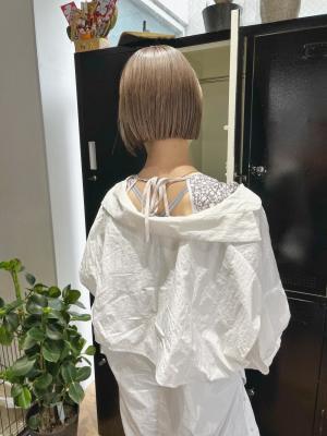 ミルクティーベージュ　ホワイトベージュ　ベージュ