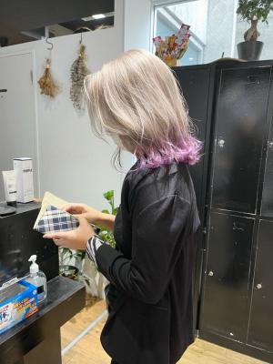 ピンクベージュ　ラベンダーピンク　ラベンダーカラー