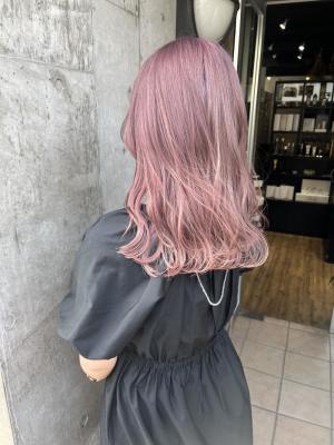 ピンクベージュ　ラベンダーピンク　ラベンダーカラー