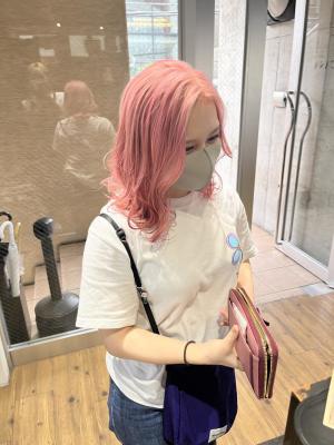 ピンクベージュ　ラベンダーピンク　ラベンダーカラー