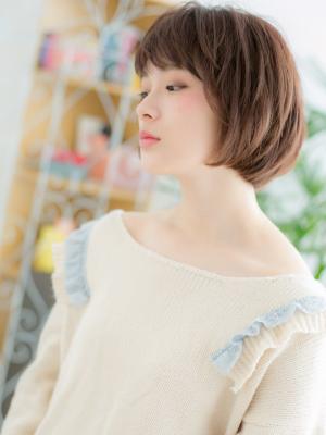 ココアベージュでレトロマッシュショート