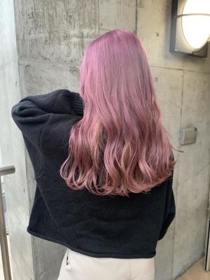 ピンクベージュ　ラベンダーピンク　ラベンダーカラー