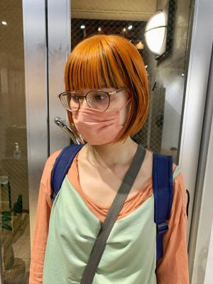 外国人風カラー　ネオンカラー　シアーグレージュ　ボブウルフ