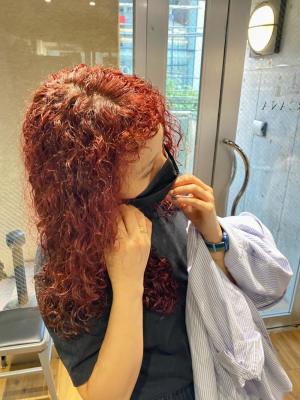 外国人風カラー　ネオンカラー　シアーグレージュ　ボブウルフ