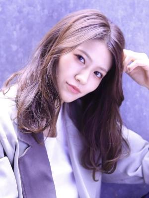 大人可愛い韓国風セミディ【 代々木/新宿/EVE 】