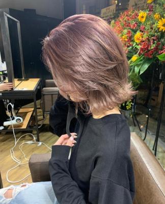 ホワイトグレージュ コンマヘア くすみブルー ダークアッシュ