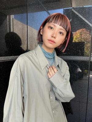 ホワイトグレージュ　ダークアッシュ　ニュアンスカラー