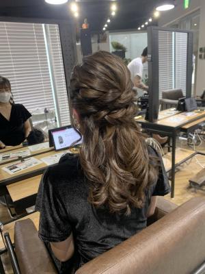 ヘアセット　アップスタイル　ヘアアレンジ
