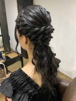 ヘアセット　アップスタイル　ヘアアレンジ