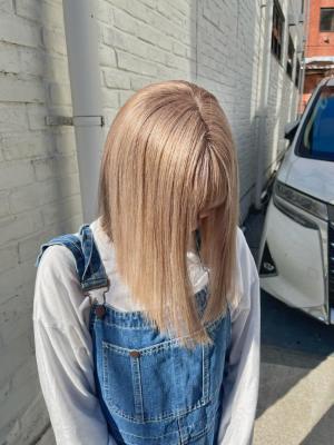 ミルクティーベージュ　グレージュ　ハイトーン