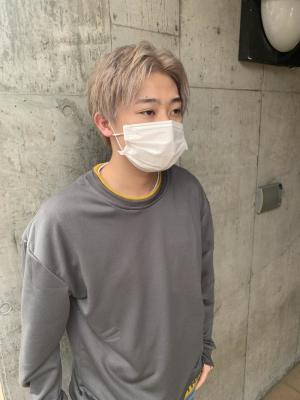 ミルクティーベージュ　グレージュ　ハイトーン