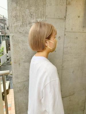 ミルクティーベージュ　グレージュ　ハイトーン