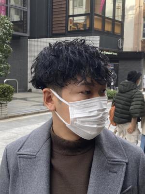 波巻きツイストスパイラルパーマ　ショートマッシュ